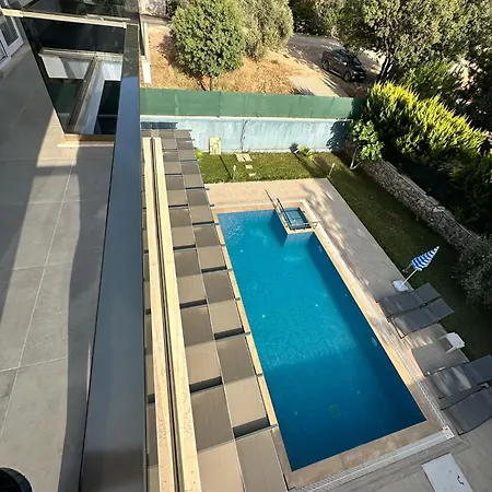 Appartement Tekeli B