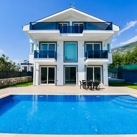 Апартаменты Tekeli B *